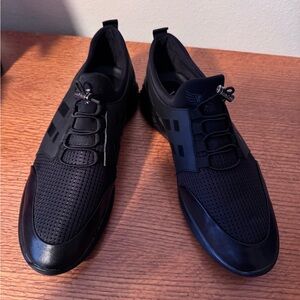 VTKIX Air Glide Sneakers Black